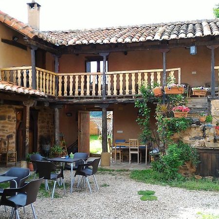 Murias de Rechivaldo Casa Rural Las Aguedas المظهر الخارجي الصورة