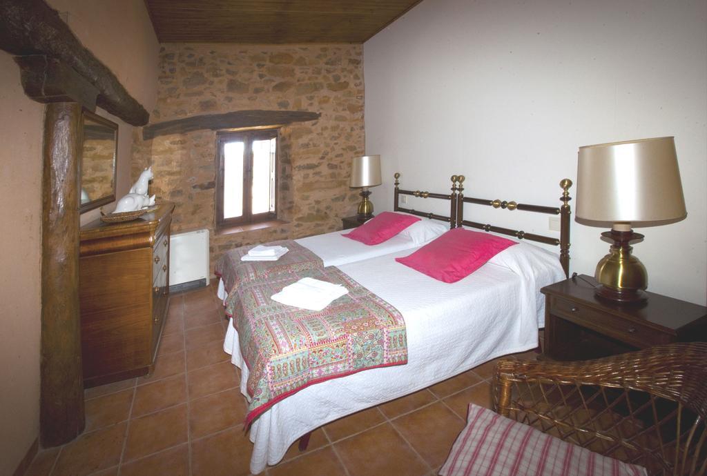 Murias de Rechivaldo Casa Rural Las Aguedas الغرفة الصورة